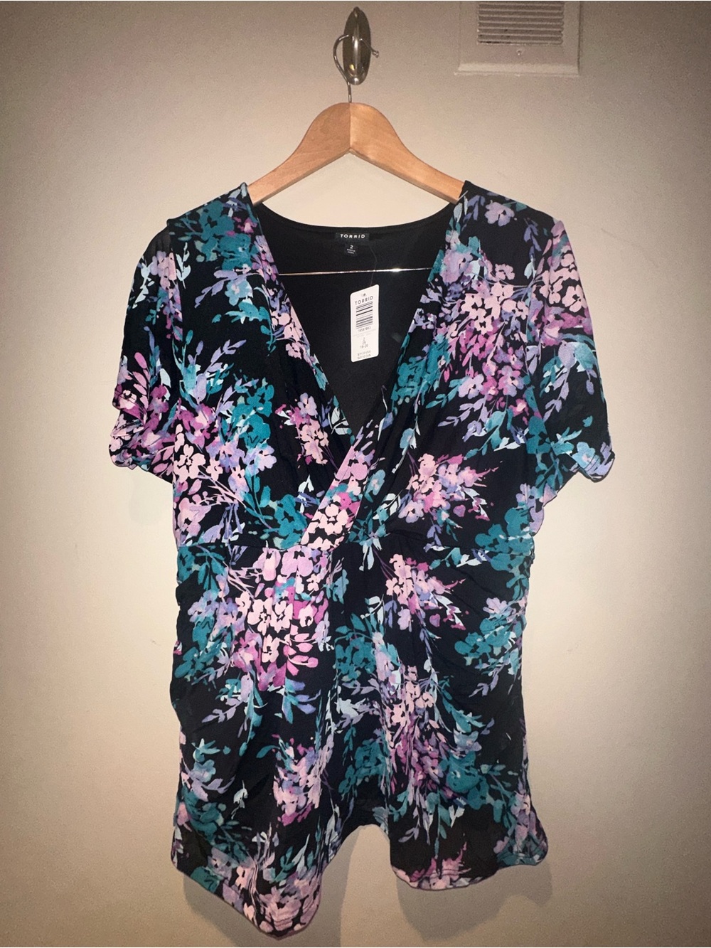 torrid Black Floral Wrap-Style Top with Teal & Lilac Blooms Size 2 NWT